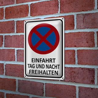 Blechschild Hinweis 20x30cm Einfahrt Tag und Nacht freihalten
