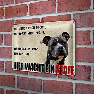 Blechschild Warnschild 30x20cm Hund Hier wacht ein Staff