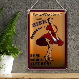 Blechschild Pinup 20x30cm Vorteil Bier keine Rotweinflecken