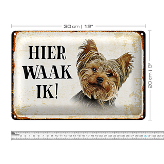 Blechschild Spruch 30x20cm holländisch Hier Waak ik Yorkshire Terrier