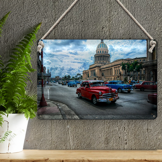 Blechschild 30x20cm Oldtimer in der Stadt Havanna Kuba rot blau