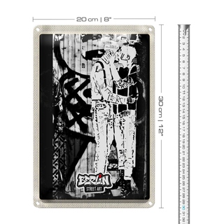 Blechschild Reise 20x30cm Berlin Deutschland Geschlecht Graffiti