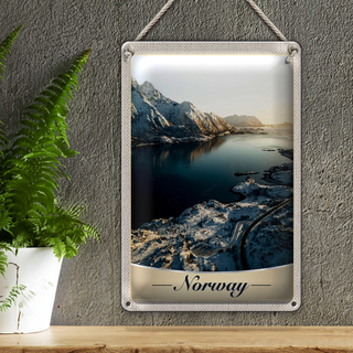 Blechschild Reise 20x30cm Norwegen Winterzeit Schnee Meer Urlaub