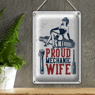 Blechschild Spruch Pinup Proud mechanic wife 20x30cm