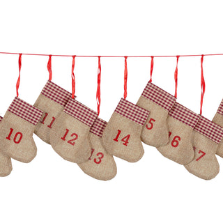 Adventskalender DIY Socken Jutelook Karomuster Sockenkette Stiefel Beutel Weihnachtskalender