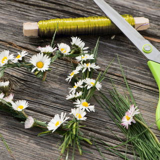 Basteldraht auf Holzstab 50m Eisen silber/gold/grün/schwarz Wickeldraht Floristikdraht Draht zum Basteln Deko Gestecke Adventskranz Blumendekoration