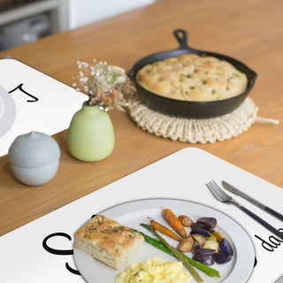 Platzmatten "2 Sprüche" 10er Set 44x28,5cm weiß/schwarz Kunststoff Platzset Tischauflage Tellerunterlage Set