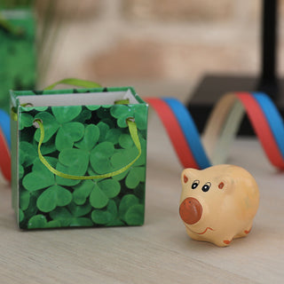 Glücksschwein Display 24 Stück 5,5x3cm Polyresin Karton Glücksbringer Wunscherfüller Wegbegleiter Geschenktüte Schwein