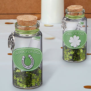 Glasröhrchen 'Hochzeit' 24 Stück Display 3x7cm Glas Kork Glücksbringer Reagenzglas mit Salz Papierrollen