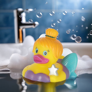Badeente Fee H8cm PVC gelb bunt Ente Schnabel Badespielzeug Quietscheente Geschenk Zauberente Badewanne