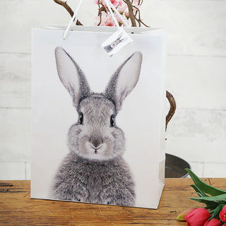 Geschenktüte Hase 12er Set 25x33x12cm Papier 128g/m² weiß matt beidseitig bedruckt Ostern Tüte Henkel Geschenkanhänger