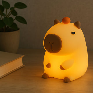LED Leuchte 'Capybara' SoftTouch beige 8x12cm Silikon Kunststoff warmweiß Farbwechsel USB-C Ladekabel LED-Figur Nachtlicht Kinderzimmerlampe