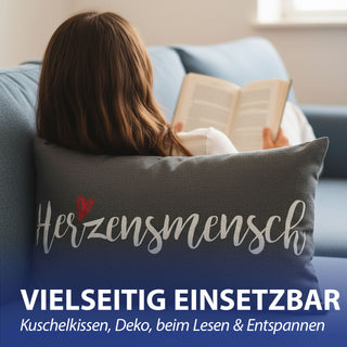 Kissen Herzensmensch 40x25cm grau weiß rot Baumwolle 180g Polyesterfüllung Reißverschluss Kuschelkissen einseitig bedruckt