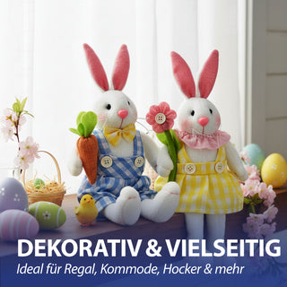 Osterhasenpaar Mann Frau sitzend im Karodesign 12x30x6cm Polyester blau gelb Osterdekoration Hasenfigur Dekofigur
