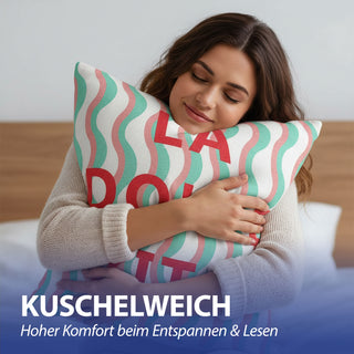 Kissen La Dolce Vita 45x45x8cm rot oder blau mehrfarbig Polyester 280g Polyesterfüllung Reißverschluss Kuschelkissen Wellendesign einseitig bedruckt